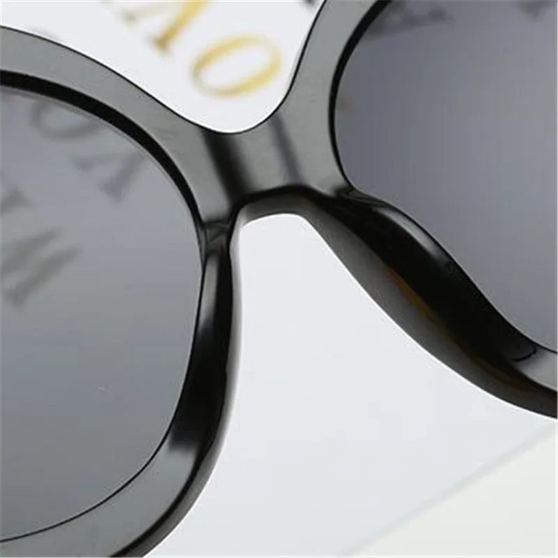 Chic Retro Frame Glasses