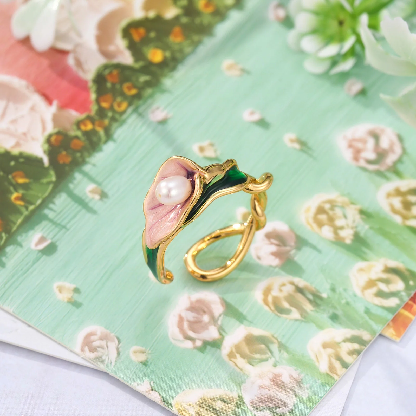 Exquisite Enamel Flower Ring