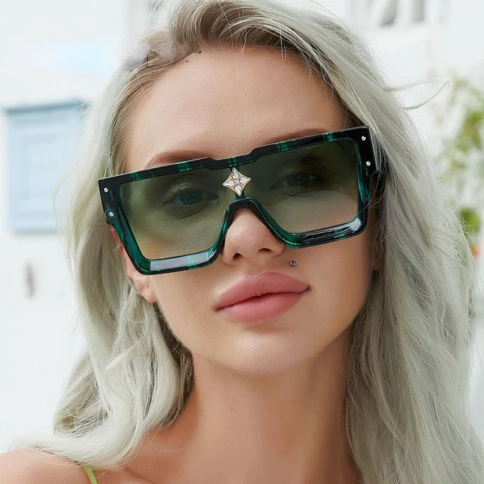 Elegant Urban Eyewear